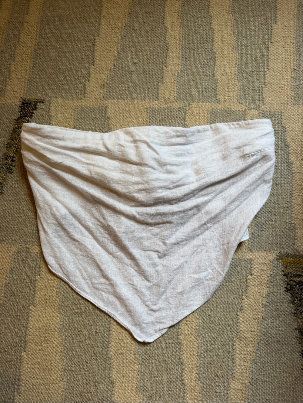 Abercrombie & Fitch White Bandana Crop Top